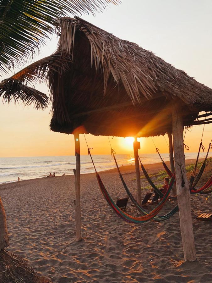 Отель Paredon Surf House Эль-Паредон-Буэна-Виста Экстерьер фото